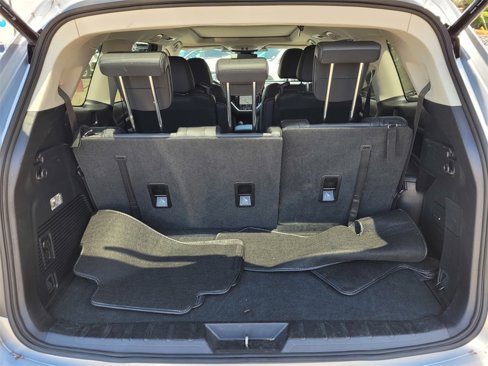 Used 2023 Subaru Ascent Limited w/ Technology Package image 37