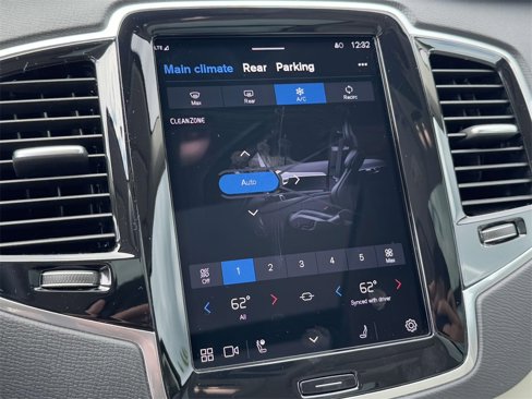 Used 2024 Volvo XC90 B6 Plus w/ Protection Package image 27