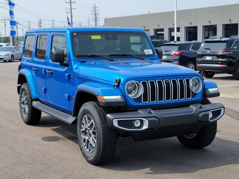 New 2025 Jeep Wrangler Sahara image 3
