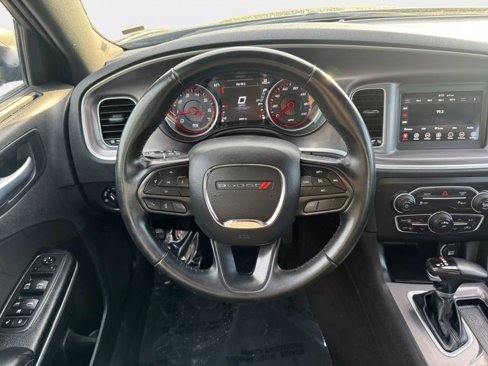 Used 2022 Dodge Charger SXT image 13