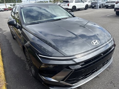 New 2025 Hyundai Sonata Limited image 5