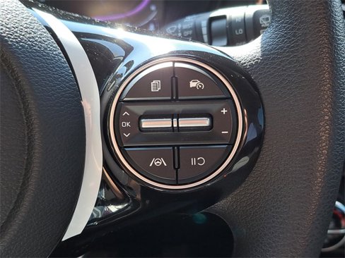Used 2025 Kia Soul S image 20
