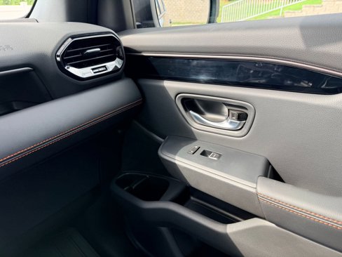 New 2025 Honda Pilot TrailSport image 24