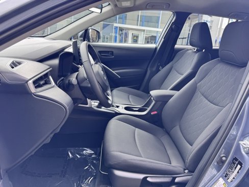 Used 2022 Toyota Corolla Cross LE image 8