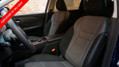 Used 2023 Nissan Rogue SV image 10