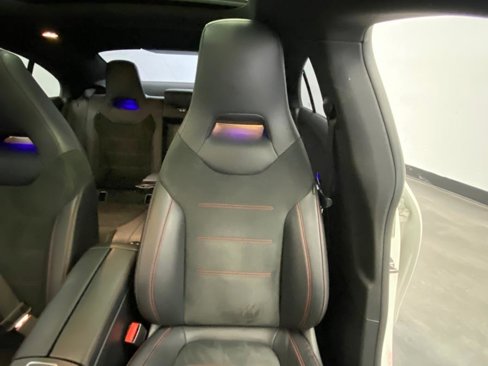 Used 2020 Mercedes-Benz CLA 35 AMG 4MATIC image 22