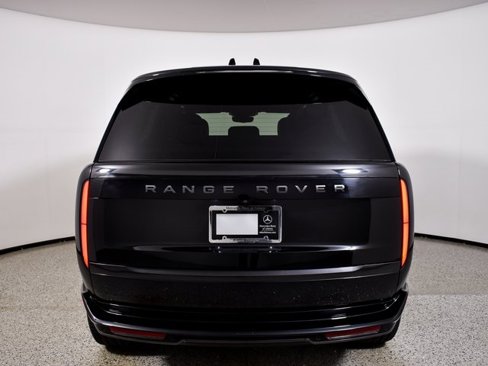 Used 2024 Land Rover Range Rover SE image 6