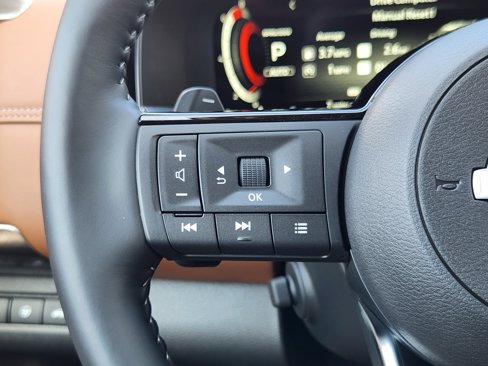 New 2025 Nissan Pathfinder Platinum w/ Cargo Package image 17