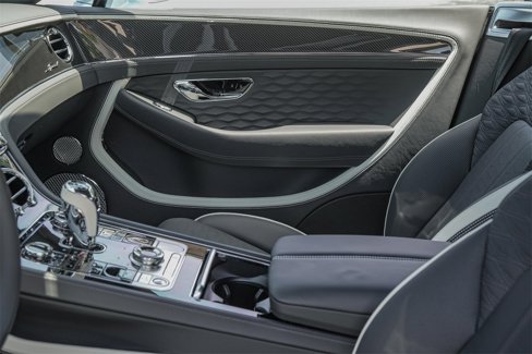 New 2025 Bentley Continental GT Speed image 17