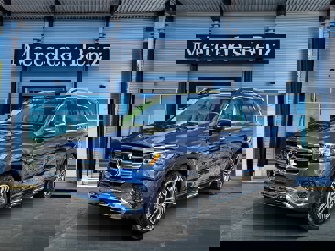 New 2026 Mercedes-Benz GLS 450 4MATIC image 3
