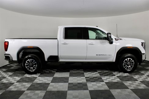 Used 2024 GMC Sierra 3500 SLE image 10