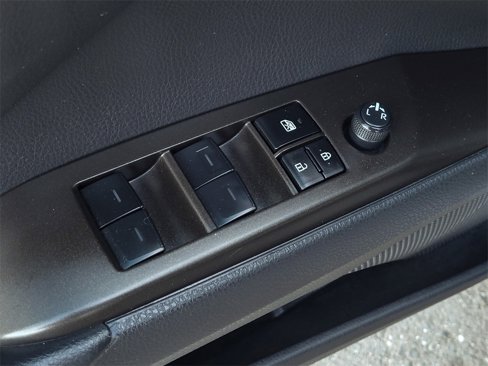 Used 2023 Toyota Camry LE image 12