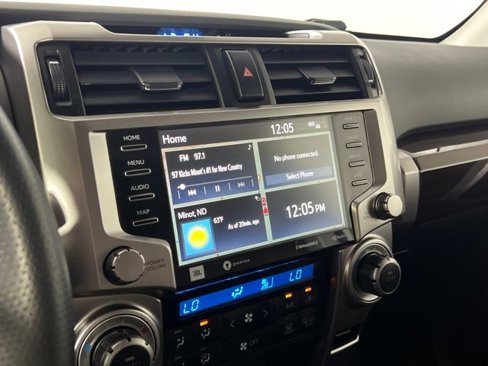 Used 2022 Toyota 4Runner Limited image 6
