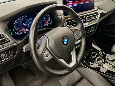 Used 2024 BMW X4 xDrive30i image 18