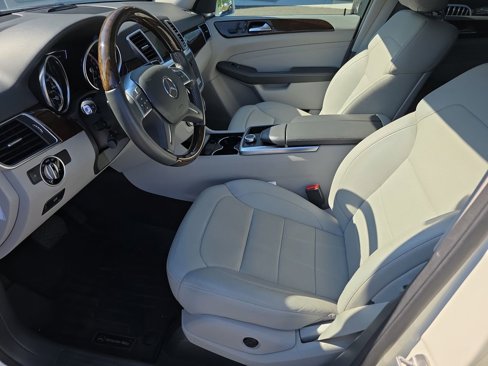 Used 2013 Mercedes-Benz ML 350 4MATIC image 8