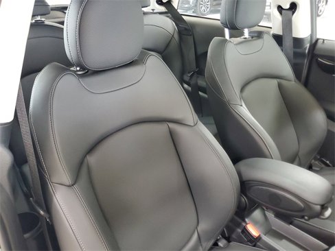 Certified 2024 MINI Cooper SE image 28