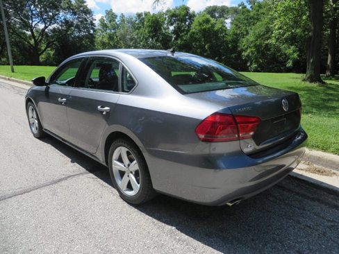 Used 2012 Volkswagen Passat 2.5 SE image 3