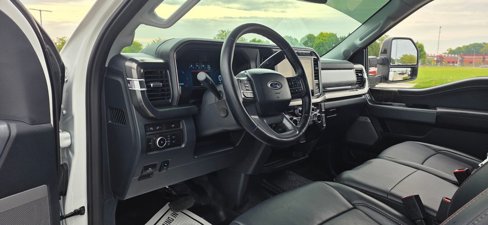 Used 2024 Ford F350 Lariat w/ Black Appearance Package image 16