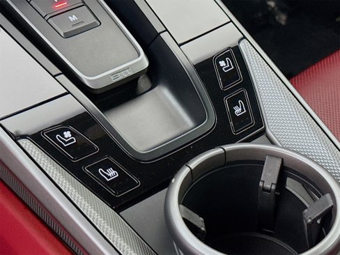 Certified 2022 Porsche 911 Carrera image 17