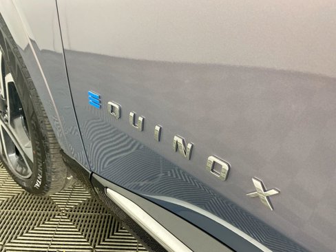 New 2025 Chevrolet Equinox EV LT w/ Convenience Package II image 30