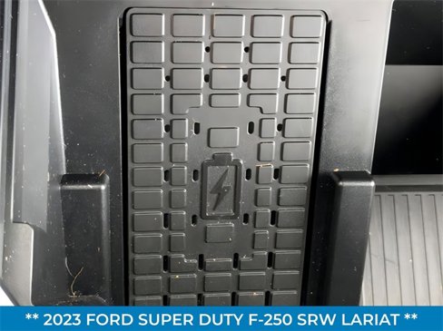 Certified 2023 Ford F250 Lariat w/ Chrome Package image 27