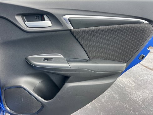 Used 2018 Honda Fit EX image 15