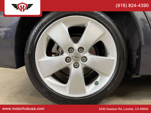 Used 2015 Toyota Prius Five image 17