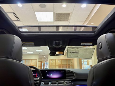 New 2025 Mercedes-Benz GLE 63 AMG S image 13