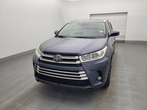 Used 2019 Toyota Highlander XLE image 15