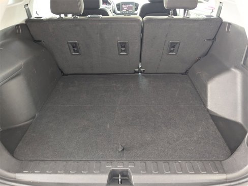 Used 2024 GMC Terrain SLE image 30