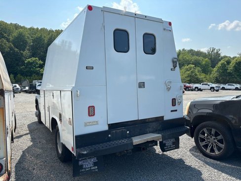 Used 2021 Chevrolet Silverado 3500 W/T w/ WT Convenience Package image 2