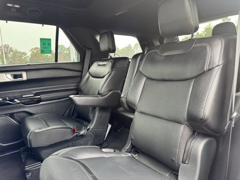 Used 2022 Ford Explorer ST w/ Equipment Group 401A image 16