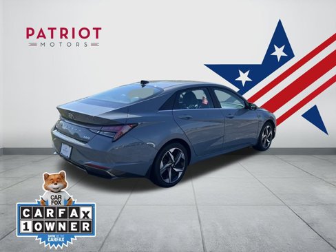 Used 2022 Hyundai Elantra Limited image 5