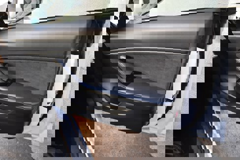 Used 2023 Tesla Model 3 Standard Range image 25
