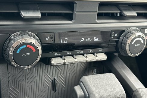 New 2025 Toyota Tacoma TRD Off-Road image 17