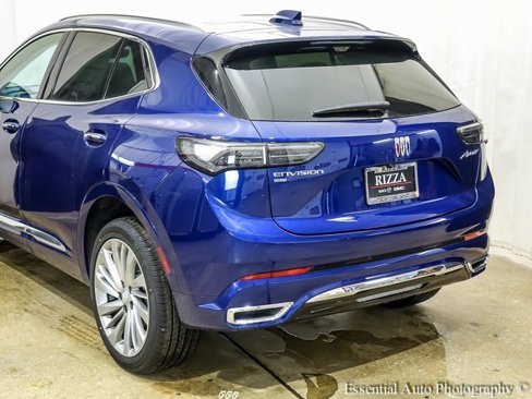 New 2025 Buick Envision Avenir image 6