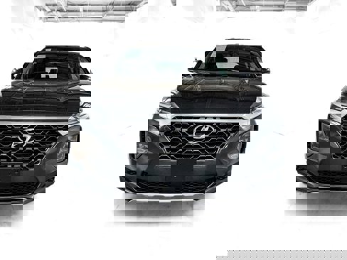 Used 2020 Hyundai Santa Fe SE image 2