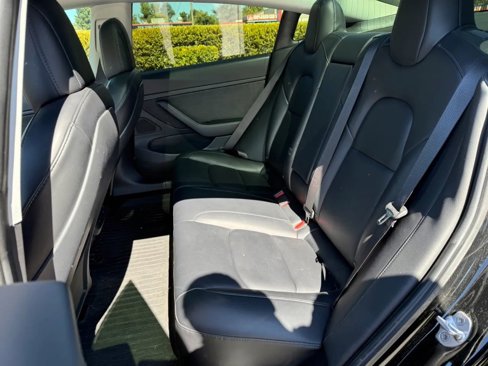Used 2021 Tesla Model 3 Long Range image 10