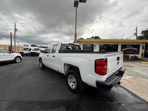 Used 2018 Chevrolet Silverado 1500 W/T image 5