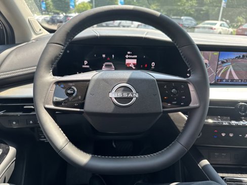 New 2025 Nissan Murano SL image 12