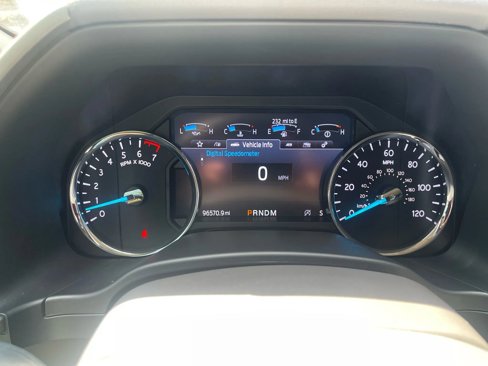 Used 2020 Ford Expedition XLT w/ Equipment Group 202A image 19
