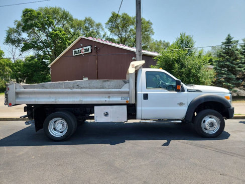 Used 2016 Ford F550 4x4 Regular Cab Super Duty image 5