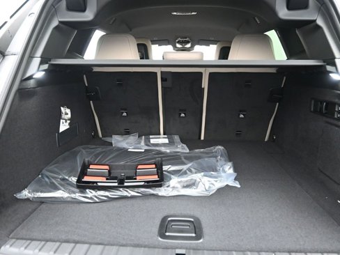 New 2026 BMW iX xDrive45 image 20