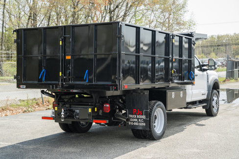New 2025 Ford F550 4x4 Regular Cab Super Duty image 5