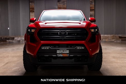 Used 2025 Toyota Tacoma SR5 image 4