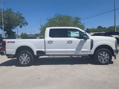 New 2025 Ford F350 King Ranch w/ Chrome Package image 17