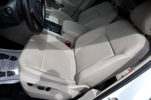 Used 2018 Volkswagen Atlas SE image 19