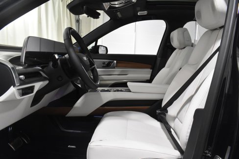 New 2026 Cadillac Vistiq Luxury w/ LPO, Floor Liner Package image 2