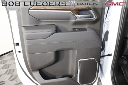 New 2026 GMC Sierra 2500 SLE w/ SLE Value Package; image 13