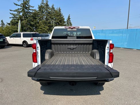 New 2026 Chevrolet Silverado 1500 ZR2 w/ Dark Appearance Package image 24
